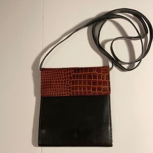 Tusk black/brown croc patent leather travel purse